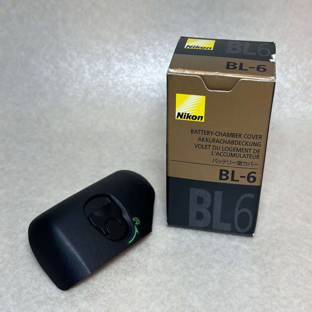 8 - 25 ) 未使用品 Nikon ニコン バッテリー室カバー BL - 6拍卖