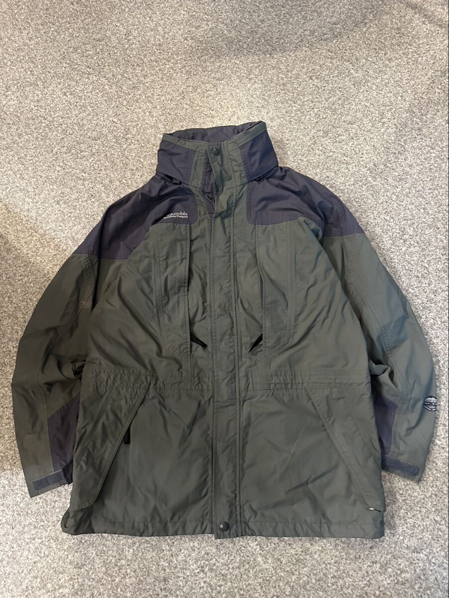 Columbia 00s ベトナム製 M ナイロンジャケット マウンテンパーカー アウトドア アウター ジャケット コロンビア ジップアップ 古着 USED 拍卖