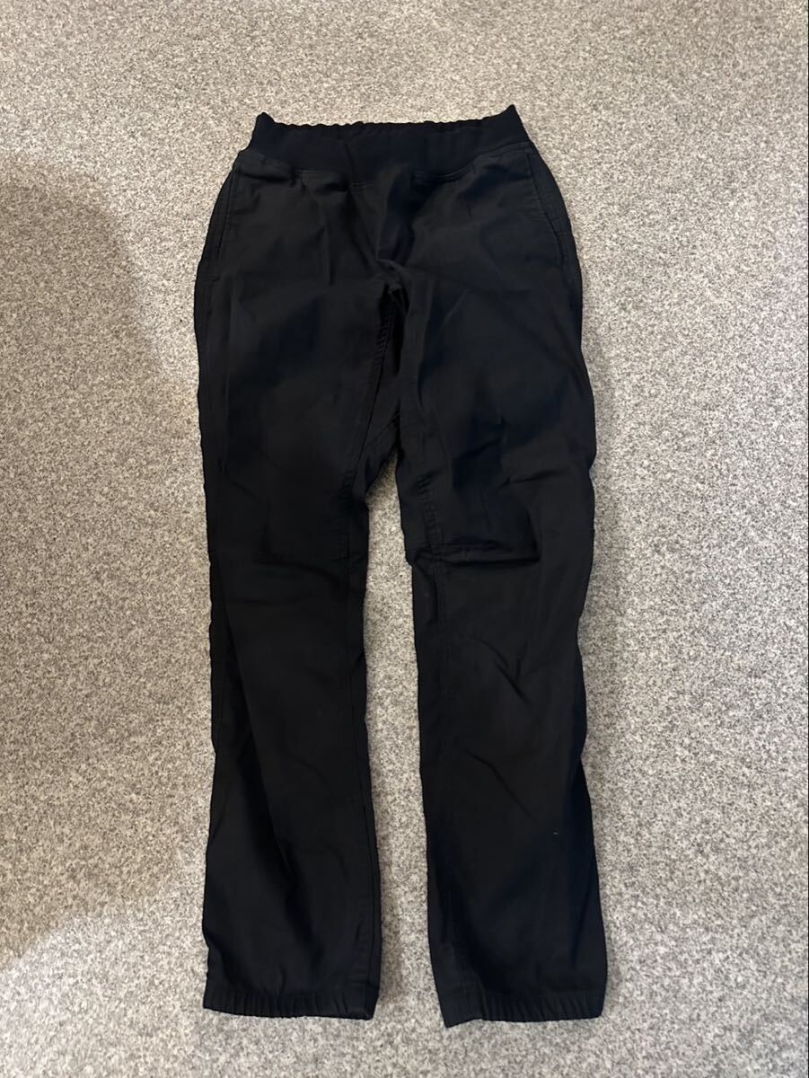 THE NORTH FACE NB31932 ベトナム製 L クライミングパンツ アウトドア ロゴ刺繍 登山 ロングパンツ ボトムス 黒 ブラック 古着 USED 拍卖