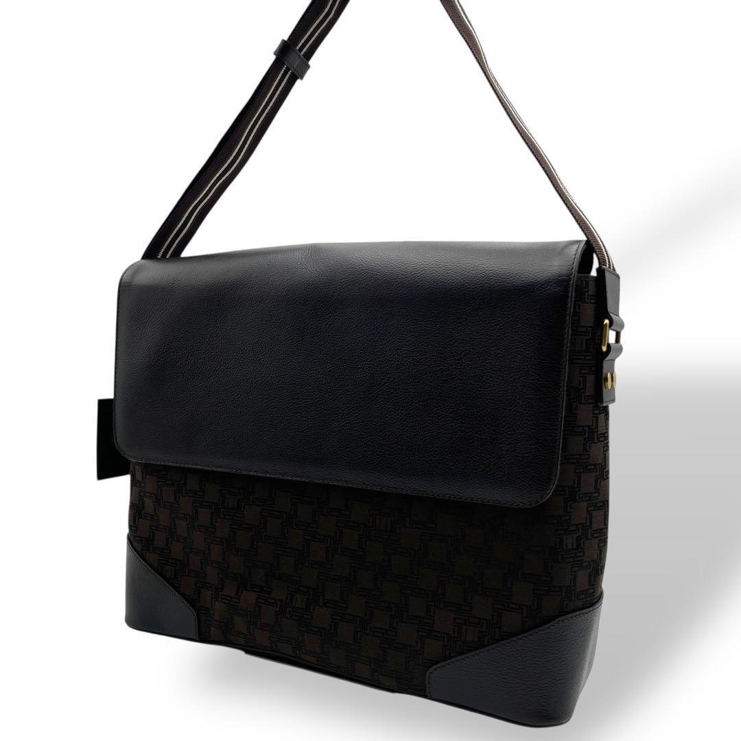 美品 dunhill メッセンジャーバッグ キャンバス レザー ディーエイト拍卖