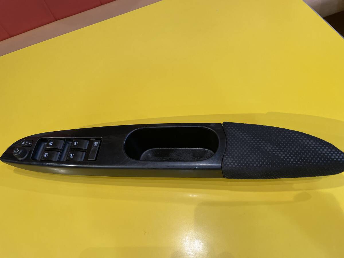 平成28年 タント カスタム LA600S 後期 純正 パワーウィンドウスイッチ フロント右 運転席 ドアミラースイッチ 中古拍卖