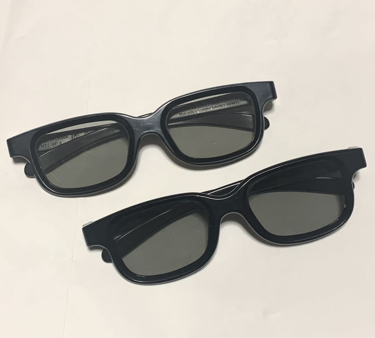 ほぼ未使用 3Dメガネ 2点 REALD 黒 ブラック サングラス風 コスプレ拍卖