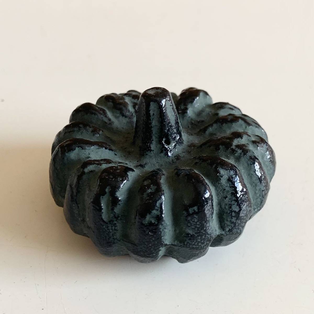 匿名配送 新品未使用 かぼちゃ 鉄器 文鎮拍卖