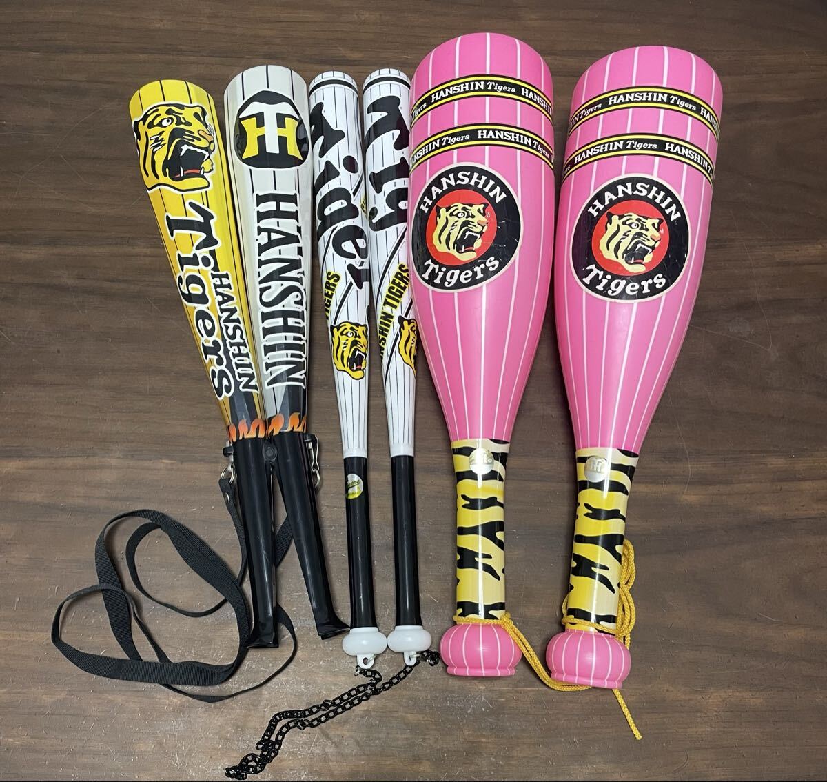 【送料無料】阪神タイガース メガホン3セット 中古 応援グッズ 応援バット メガホン 阪神拍卖