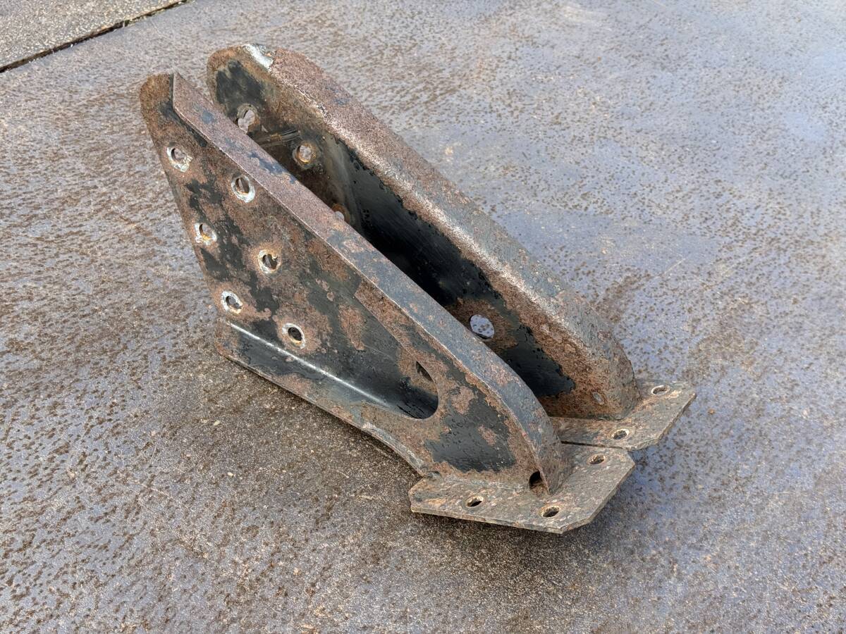 リアバンパー用ステー★CNL★左右セット★スチール製★即決★追突防止★CNLW139拍卖