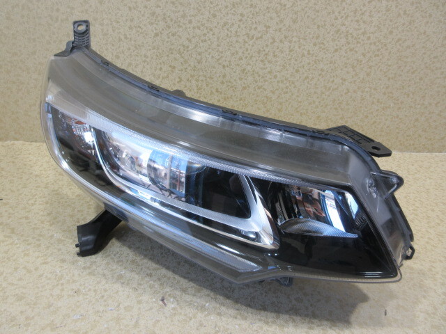 良品 ホンダ フリード GB5 純正 LED 右 ヘッドライト 刻印:J5拍卖