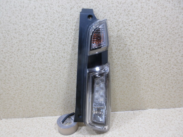 ホンダ N-WGN カスタム JH1/JH2 純正 右 テール ランプ 33500-T6G-J03拍卖