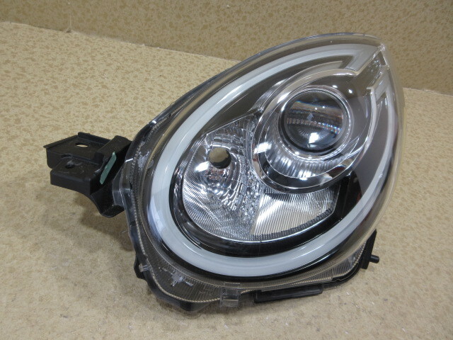 トヨタ パッソ モーダ M700A/M710A 純正 LED 左 ヘッドライト拍卖
