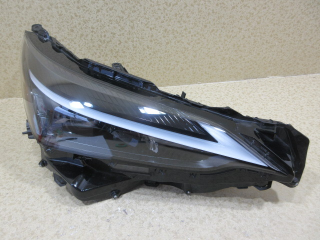 レクサス NX AAZA20 純正 LED 右 ヘッドライト 刻印:10 81145-78390拍卖