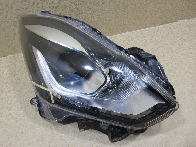 スズキ スイフト ZC33S/ZC53S/ZC83S 純正 LED 右 ヘッドライト 35120-52RH2拍卖