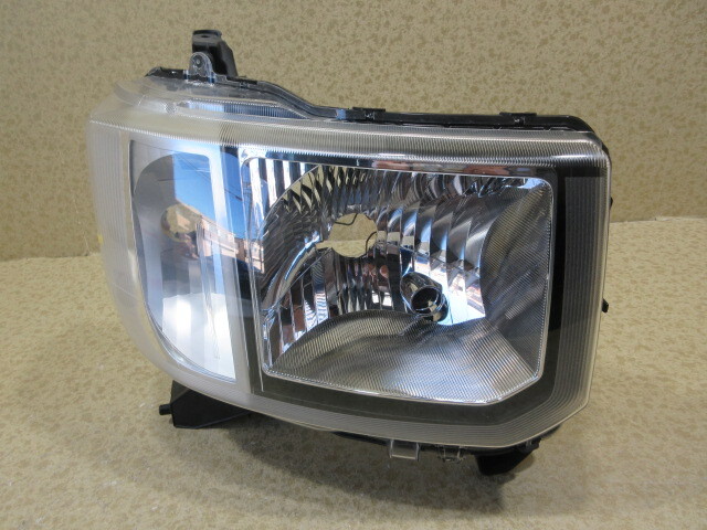 ダイハツ ウェイク LA700S/LA710S 純正 ハロゲン 右 ヘッドライト 81130-B2630拍卖