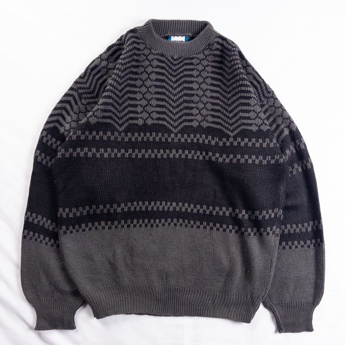 US Vintage アメリカ製 80-90s GITANO アクリル くすみ 立体 3D アート クレイジーパターン 幾何学 オリーブ モスグリーン 総柄ニット拍卖