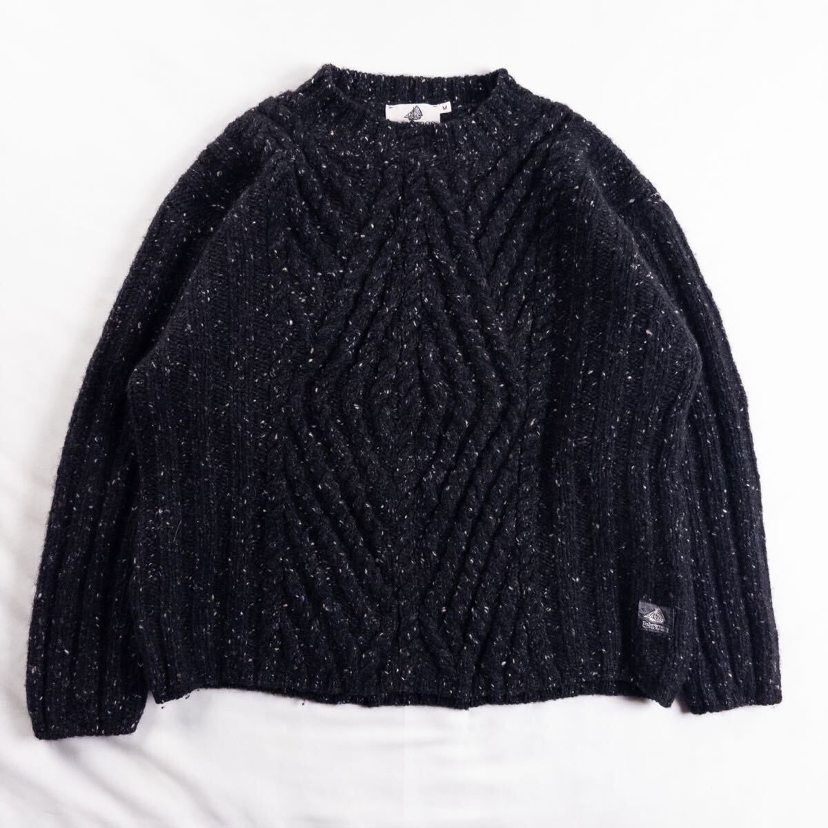 Euro Vintage アイルランド製 Fisherman Out of Ireland ウール 立体 ネップ ロゴ パッチ ブラック 厚手 アランニット ガンジーセーター拍卖