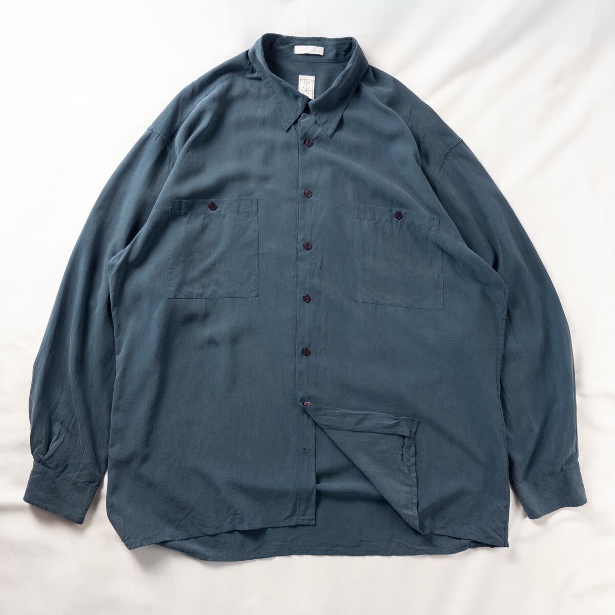 US Vintage 90s BURMA BIBAS シルク 光沢 とろみ ドレープ ラグジュアリー くすみカラー 単色 プレーン アッシュネイビー 紺 ドレスシャツ拍卖