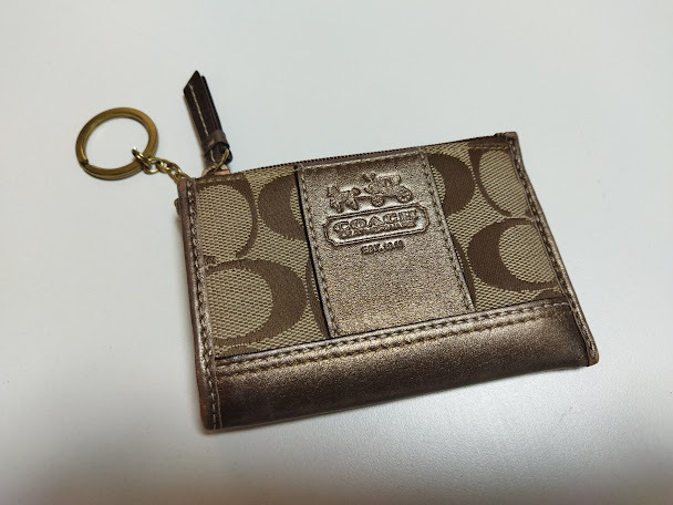 COACH コーチ キーリング付き シグネチャー コインケース 小銭入れ カードケース ゴールド ブラウン 個人保管品 コレクション拍卖