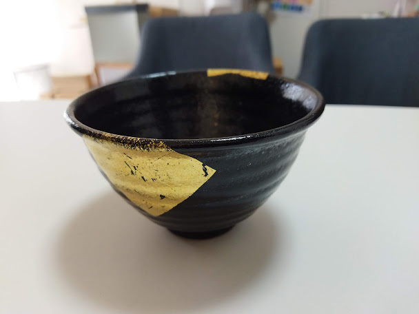 楽入窯造 抹茶碗 信楽焼 京焼 金彩 茶碗 茶道 楽入銘 茶道具 抹茶 骨董 茶器 陶器 和食器 ヴィンテージ コレクション拍卖