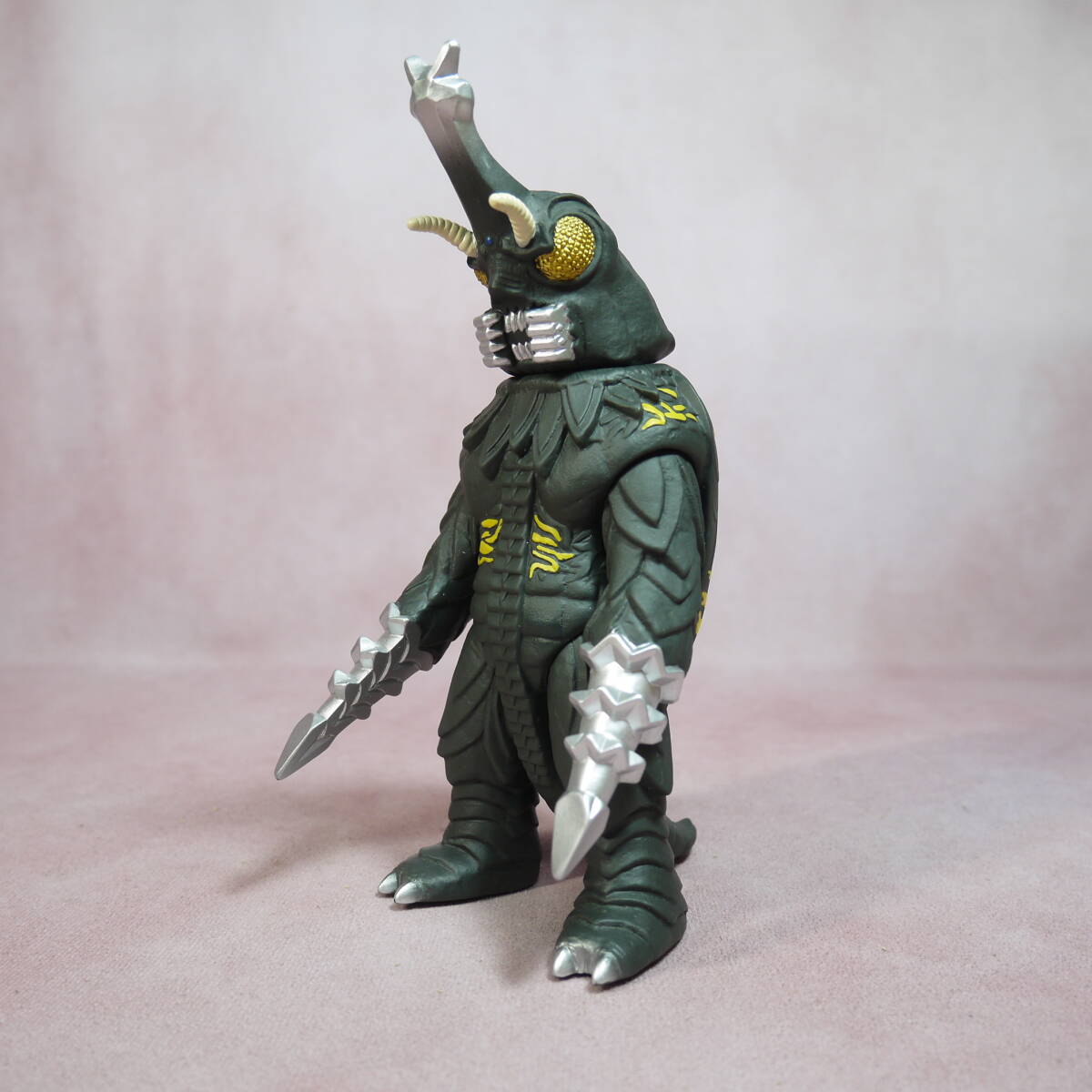 ムービーモンスターシリーズ メガロ ソフビ バンダイ 全高18センチ 拍卖