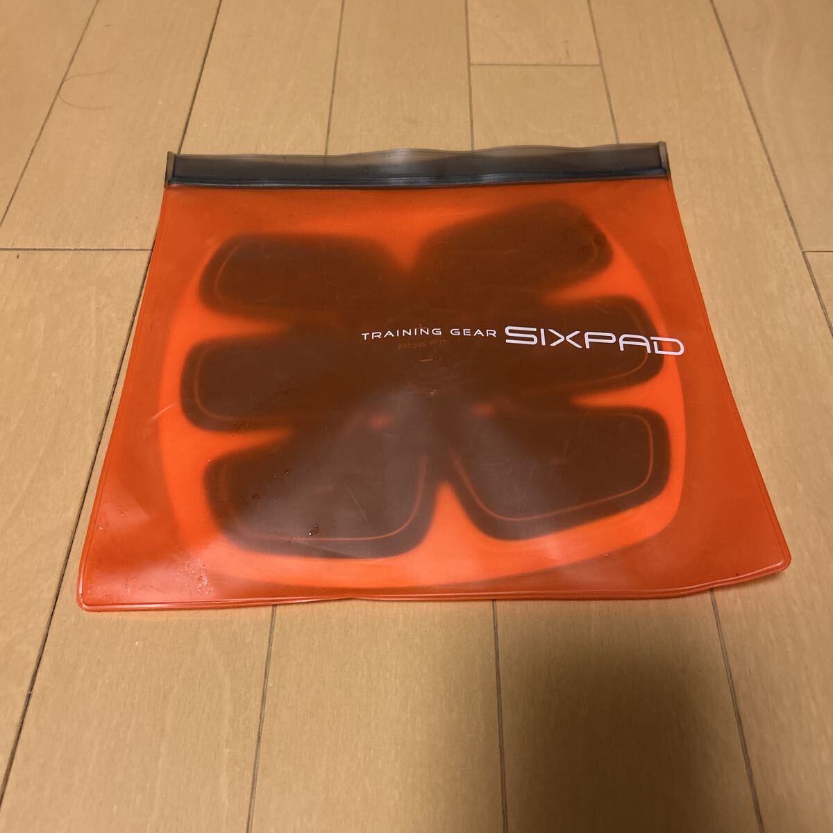 SIXPAD シックスパッド Abs TRAINING アブズフィット拍卖