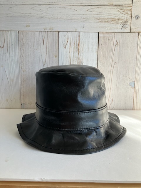 スタンダードモーターサイクルレザー バケットハットL相当 ベジタブルタンニン茶芯ブラックカウハイドバイカー仕様特別限定未使用拍卖