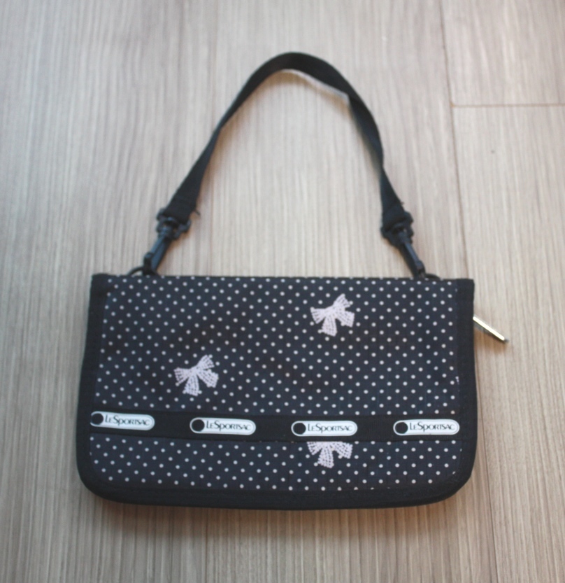 ★未使用品 LeSportsac レスポートサック ポーチ パスポートケース カードケース チケットケース ネコポスOK 貴重品入れ ♪拍卖