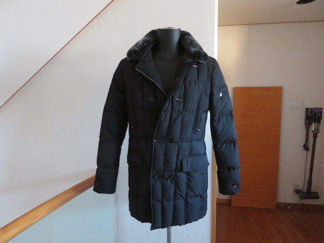 ムーレー 【美品】MORRIS-KM ファーカラー付ダウンジャケット 48 黒 送料無料 定価368,500円拍卖