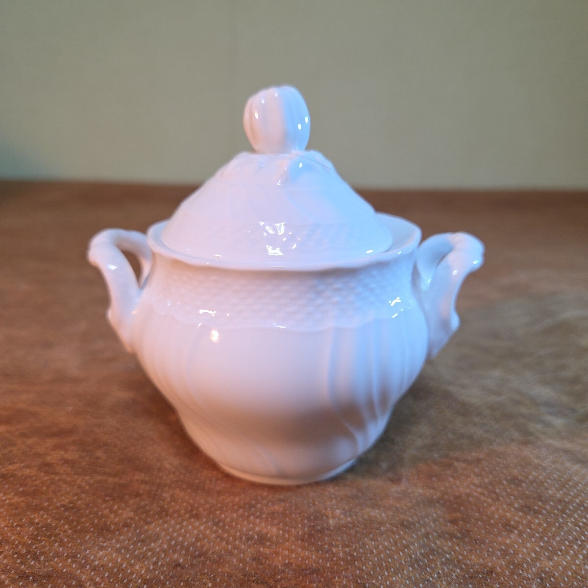 リチャードジノリ シュガーポット(200cc) ベッキオホワイト Richard Ginori 洋食器拍卖