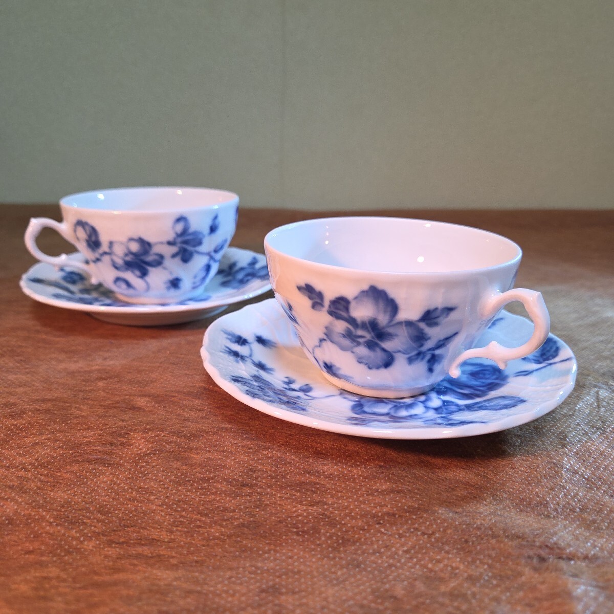 リチャードジノリ ティー カップ&ソーサー 2客 ローズブルー 花柄 Richard Ginohi洋食器拍卖