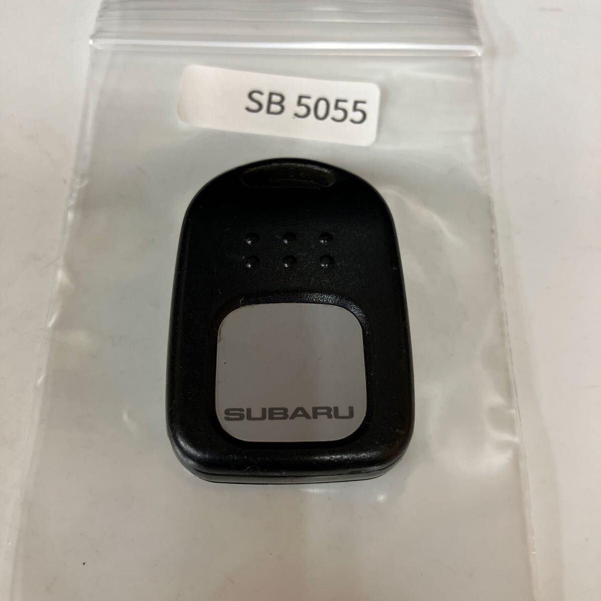 SB5056 スバル 純正 キーレス プレオ EN07 赤外線式 ヴィヴィオ サンバー KK3 KK4 RA1 RA2 TV1 TW1等 1ボタン拍卖