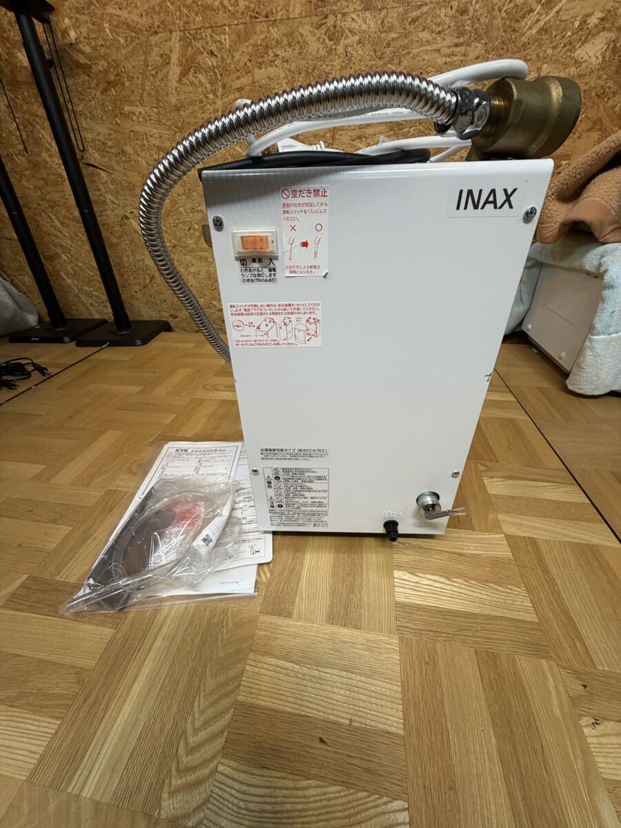 LIXIL リクシル EHPN-CB12V4 小型電気温水器 12L 単相200V 電気温水器 2022年製 ホワイト 取説付き 住宅設備 現時売り切り拍卖