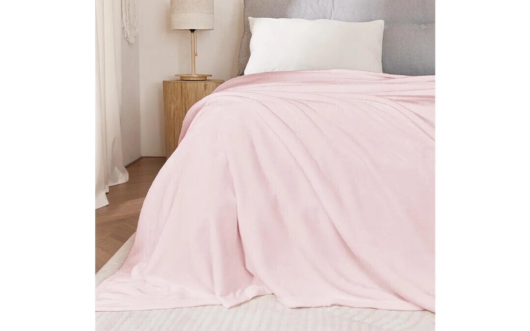 新品フランネルブランケットピンク140×200  静電防止 ふんわり 柔軟軽量 毛布 あったか シングル拍卖