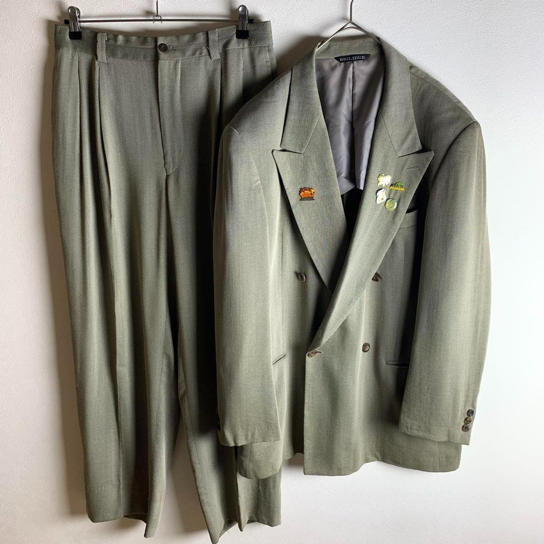 セットアップ スーツ ダブルブレスト カーキ くすみカラー ヘリンボーン メンズ カジュアル セレモニー ピンバッジ 古着拍卖