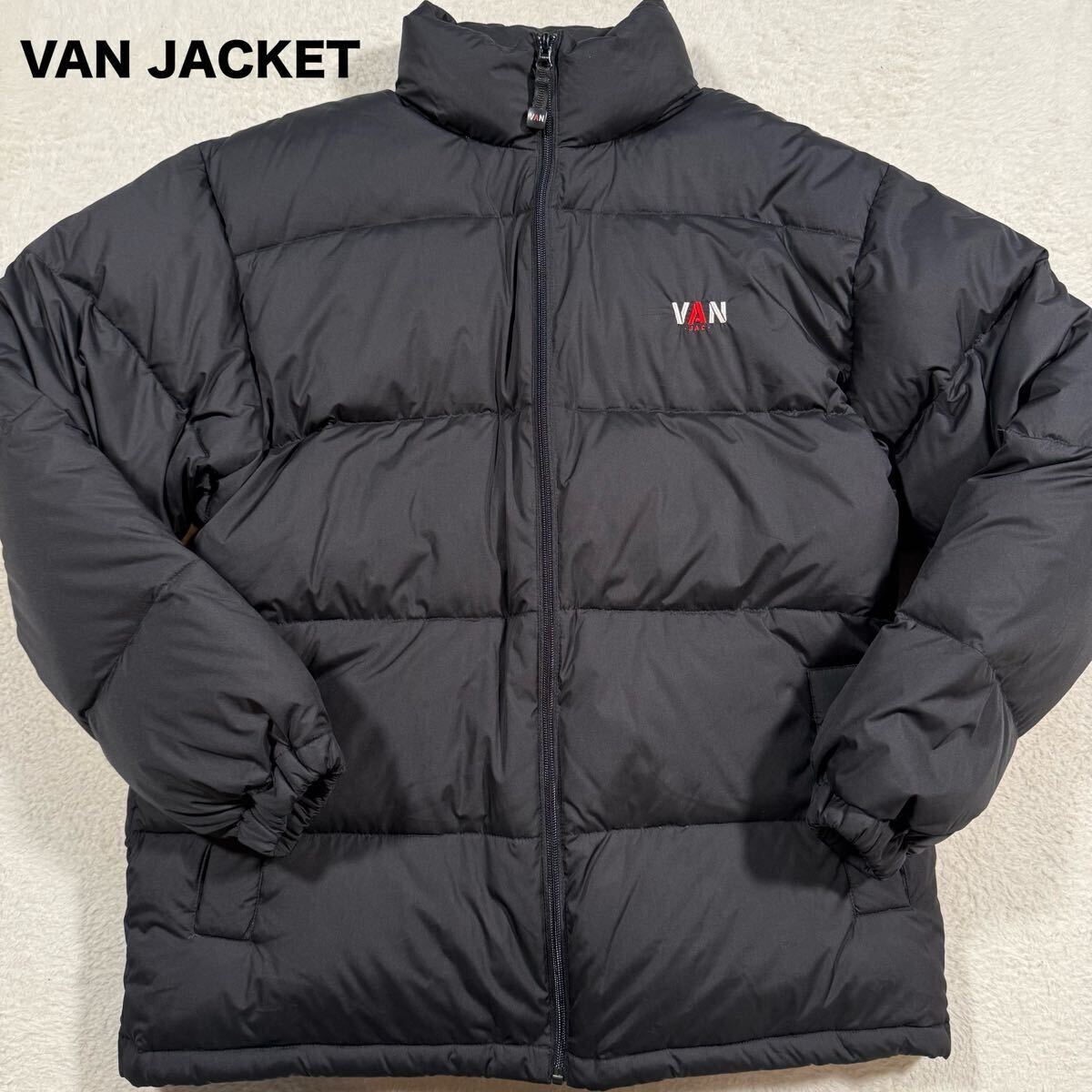 美品 VAN JACKET ヴァンヂャケット メンズL ダウンジャケット 肉厚 極暖 ドローコード ブラック 黒 胸 首元 ブランドロゴ 刺繍拍卖
