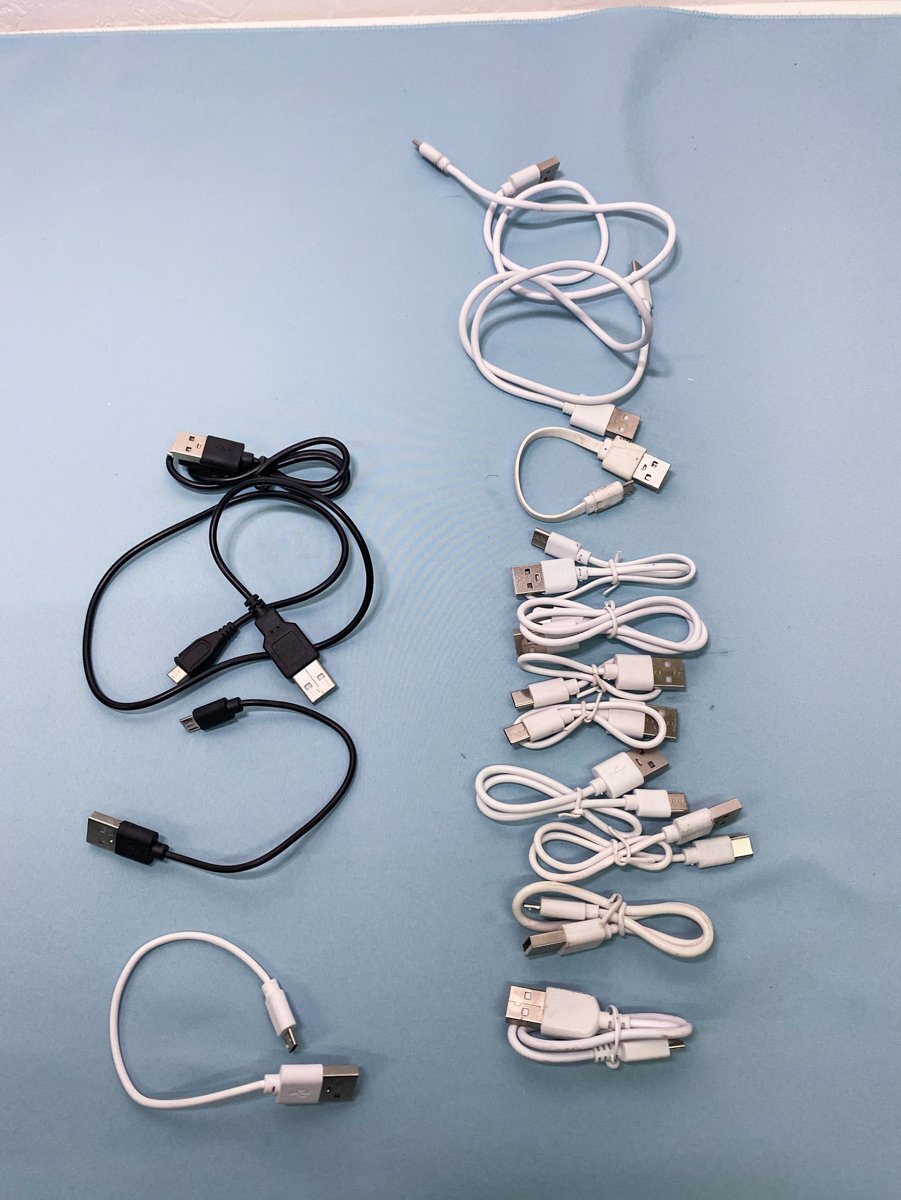 (N)短めUSBケーブル15本セット USB-C 11本/USB-MicroB 4本拍卖