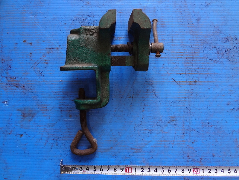 Kミお0597■万力 バイス 小型 75mm■W80 D230 H135mm■クランプ ベンチ 卓上 固定 締付 工具 工作 ハンドツール 大工道具 DIY用品拍卖