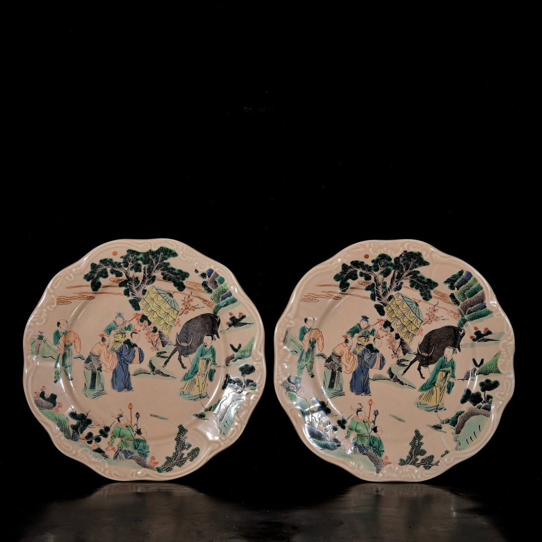 PTA#0849【3.1】中国骨董 人間国宝 磁器【清康熙五彩人物故事紋皿一対の皿です】工芸品 施釉陶 青花磁 陶芸 精美彫 置物 收藏品 拍卖