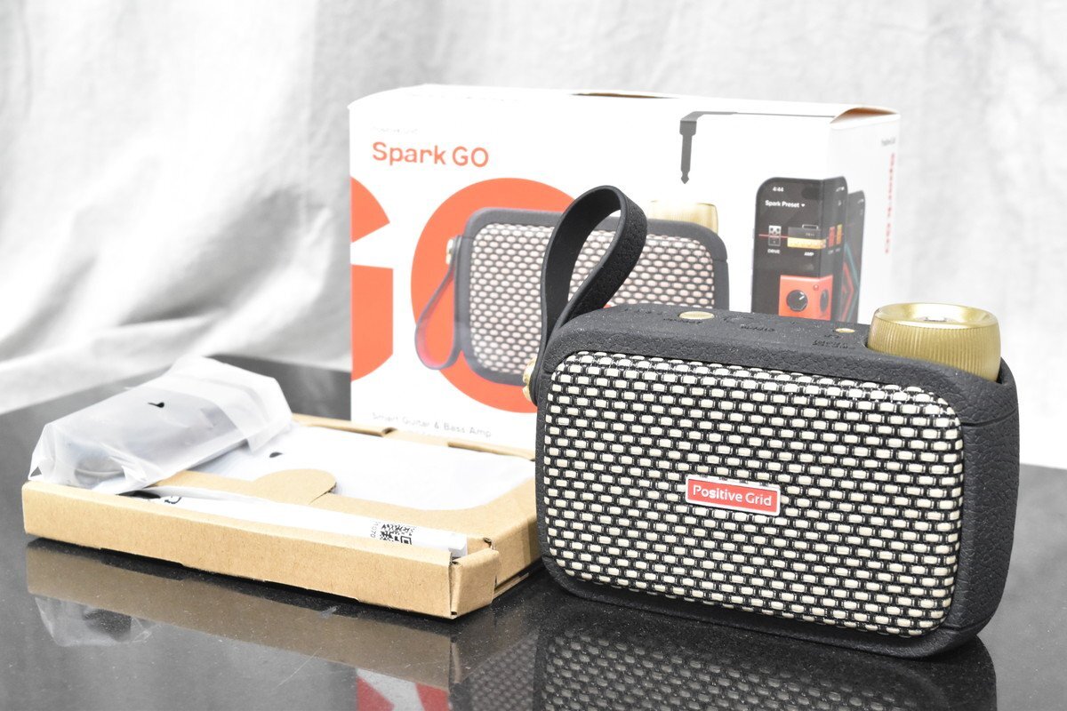 【C】Positive Grid Spark GO ポータブルギターアンプ ポジティブグリット 3017039拍卖