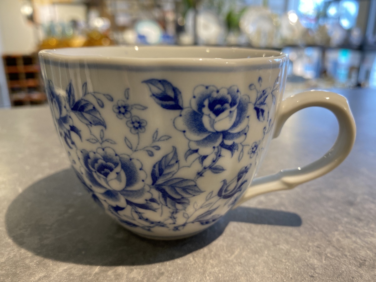 Yoko Rose カップ マグカップ ホワイト&ブルー 陶磁器 USED品拍卖