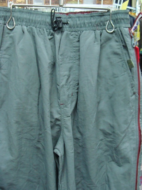 【未使用品】UMBRO アンブロ ポリエステルパンツ グレー (M)拍卖