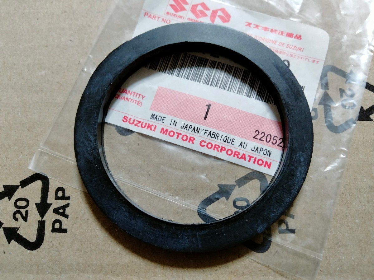 PayPay 送料込み GT250 GT380 GT550 GT750ガソリン タンク キャップ ガスケットSUZUKI純正拍卖
