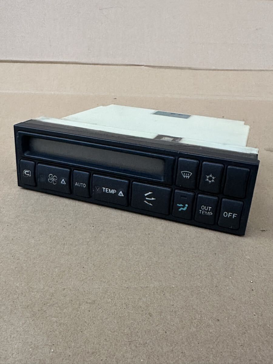 C7 三菱 ふそう スーパーグレート エアコンコントローラー エアコンスイッチ エアコンパネル MC935609 CDA502A007 UK-20拍卖