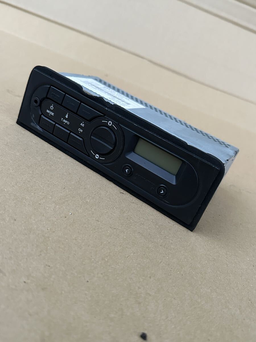 C9 日産 UD クオン トラックス 28023-20Z1A 28023 20Z1A RC9465TA プレイヤー 純正 カーオーディオ 日産 ニッサン クオン ラジオ 拍卖