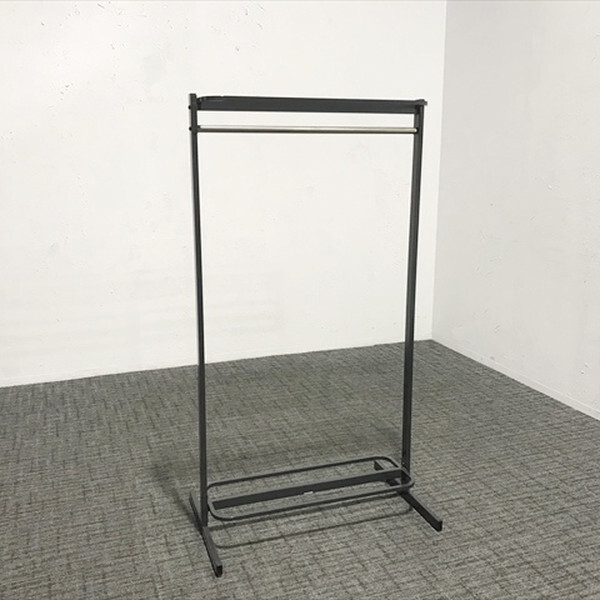 ハンガーラック 約10人用 プラス ダークグレー 中古 AH-877365C拍卖
