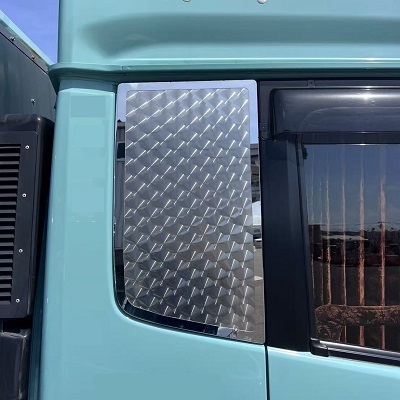 フチ鏡面&真ん中ウロコ■新品⇒17パーフェクトクオン/07クオン 寝台窓 ベッド窓パネル 窓飾り 飾り窓 ステンレス デコトラ:S-E拍卖