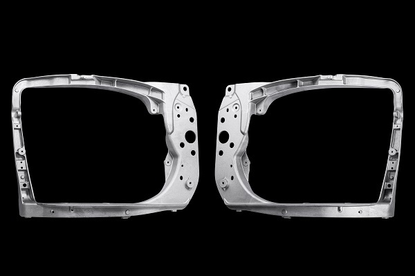 日野 17 プロフィア 用■新品⇒ヘッドライト ステー ライト 枠 ステー リインホース 外装 フロント バンパー 左右セット:PRO-R,L拍卖