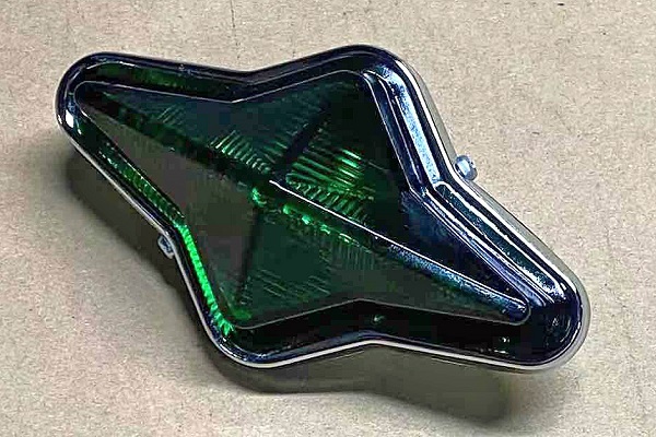 ●新品●激レア 数量限定●⇒十字マーカーランプ 緑色 土台ステンレスメッキ ガラスレンズ デコトラ 十字-緑色拍卖