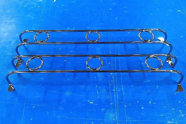 ●マニア必見 新品⇒3連テールランプ用テールガード 丸棒1cm ステンレスJB 丸型 デコトラ:テールガード拍卖