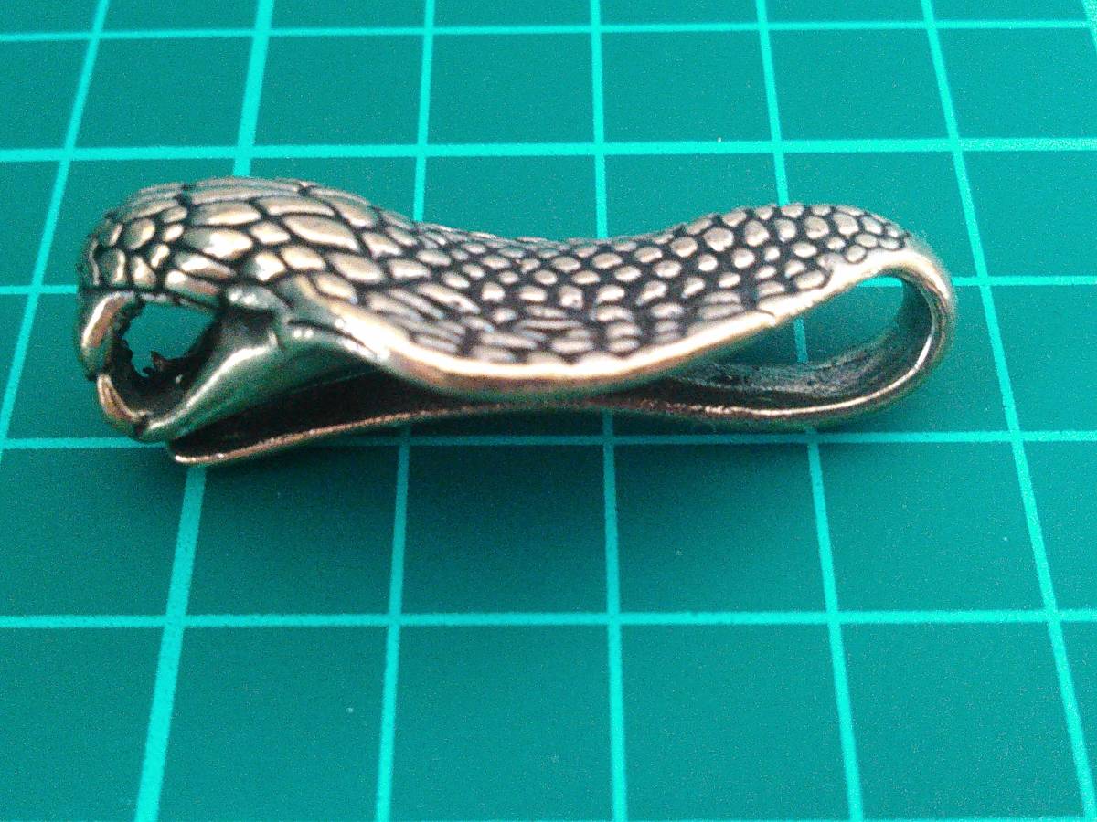 真鍮製 コブラのフック 検) ワレットチェーン キーホルダー 鞄 小物 ドラゴン レザークラフト 手芸 ハンドメイド 頭蓋骨 蛇拍卖