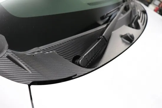 《ライズ》【60%OFF】【折れ有り】 ライズ ワイパーカウルシート (カーボンシート)拍卖