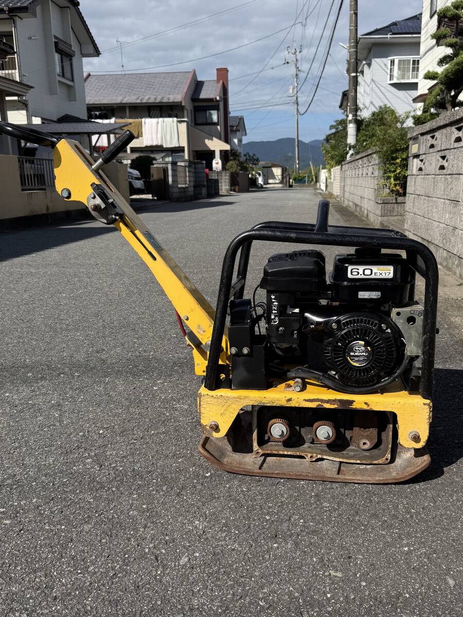 MEIWA 明和 前後進 プレート バイブロ バイブロプレートコンパクター RP120 ロビンエンジン EX17 転圧 土木 舗装 120kg 訳あり 拍卖