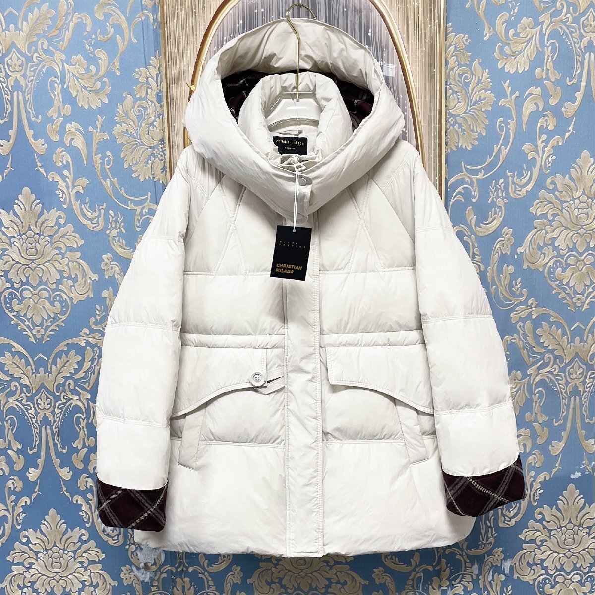 定価10万★christian milada・ミラノ発・ダウンジャケット★ダックダウン90% 軽量 防寒 ふんわり チェック柄 着せ 通勤 レディース S/34拍卖